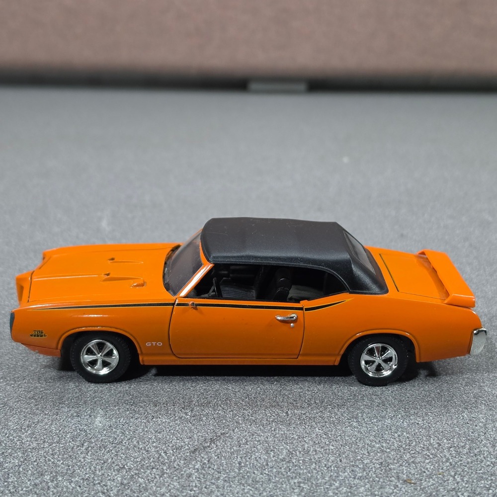 Pontiac GTO The Judge 1969 Diecast Car Orange Excellent Muscle Car Model
